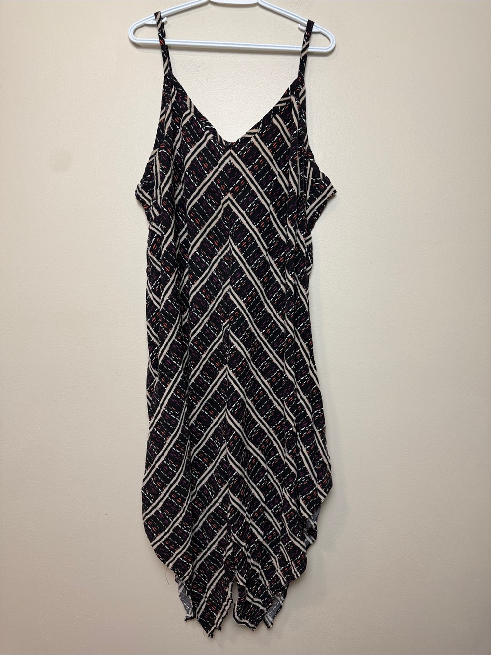 Michel Studio Collection Black Midi Slip Dress with Multicolor size 22